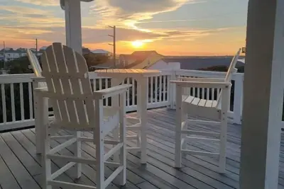 Image de New Listing - 4bed\/3bath home in Surf City