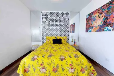 Image de Frida's Beachfront 2bdr - Pool & White Sand Beach