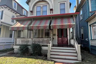 Image de Charming 3-bedroom house in fabulous Cape May 1 block to beach, center of town
