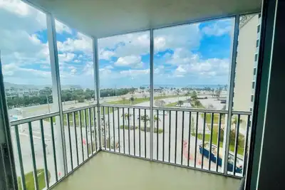 Image de Easy Breezy Gulf View!