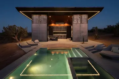 Image de Obsidian - Industrial-Modern Villa