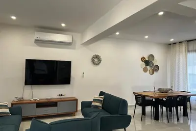 Image de Montemar - Villa Mar - Spacious 2 bedrooms at steps from the beach