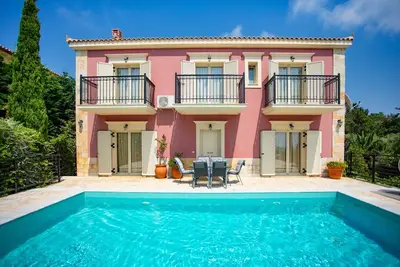 Image de Relax by your private pool at Villa Mandola, Kefalonia’s hidden gem