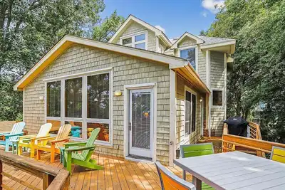 Image de Enjoy beautiful Sound Views from this Soundfront 4br home in Duck