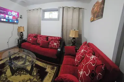 Image de Spacious 3-bedroom apt, 2 baths with Ac, WiFi in amazing Jersey City