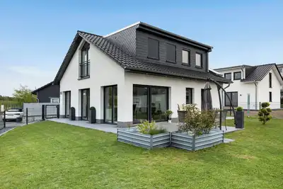 Image de Appartement 'Bresser Bernsteinsee' avec terrasse privée, jardin privé et Wi-Fi