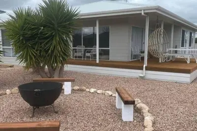 Image de Ela Meine 'come stay' Cosy coastal home in Moonta Bay