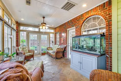 Image de 3 Mi to the Star: Spacious Home w/ Yard + Gazebo!