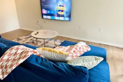 Image de Walk 3 min to Path station 1 bd one stop Manhattan in New Jersey
