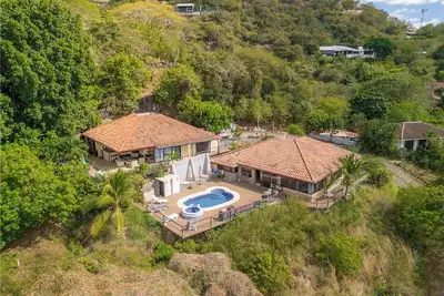 Image de Villa Sunset - Your Sunshine Escape!