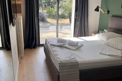Image de Maison dans un cadre idéal et calme pour 8 personnes