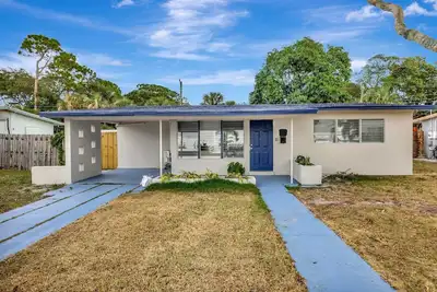 Image de Pompano Beach Bungalow for 5!