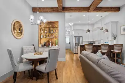 Image de Charming 2-bedroom first floor apartment in Chestertown with Cute Outdoor Space!
