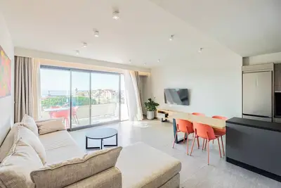 Image de Sky-High 70sqm Penthouse w. Stunning Views - 05