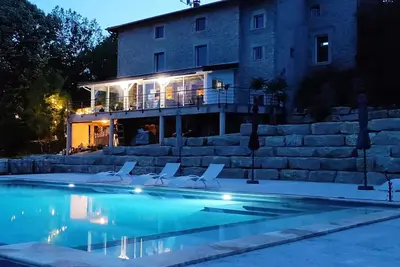 Image de Le Rocher de la baronne : gîte de charme 6\/8 pers.