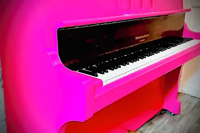 Image de Magenta Melodies, 5 bedroom house with 2 free parking spaces