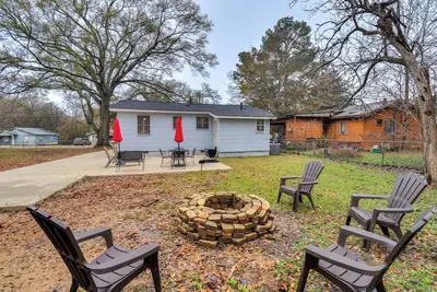 Image de Family-Friendly Home in Jackson ~ 3 Mi to Stadium