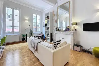 Image de \"DesignLoftSophia\" vacation apartment in the historic old town of Grasse