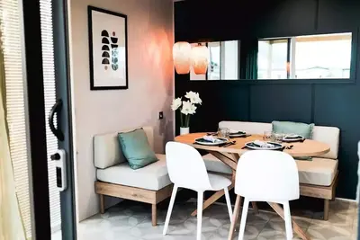 Image de Mobil home Exotique Luxe 3 Pièces 4 Personnes Climatisé