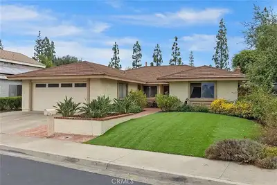 Image de Spacious house in Lake Forest