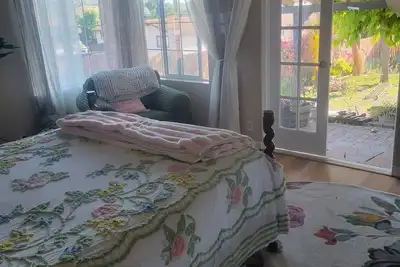 Image de Cozy welcoming family friendly 3-bedroom 2 bath in Spring Valley.