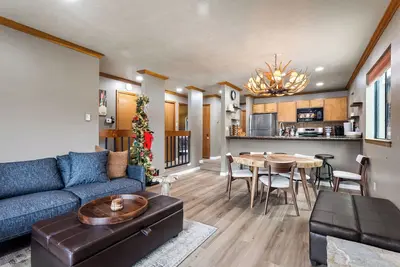 Image de Updated Angel Fire Golf Lodge