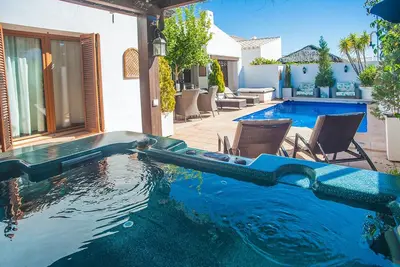 Image de Villa pour 15 personnes, avec piscine, sauna et jacuzzi Ă Murcia