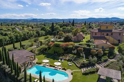 Image de Villa with stunning pool and chef: Perfect Vacation for Families and Friends
