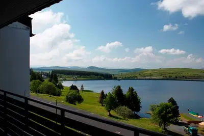 Image de Appart 6 pers avec Parking privé, près du Lac et ski