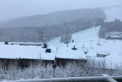 Image de Appartement 5 pers avec balcon et garage à Super Besse, Wi-Fi gratuit