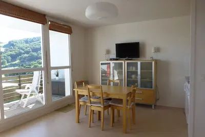 Image de Appartement 6 pers, Wi-Fi, proche pistes ski, garage privé, vue lac et montagnes