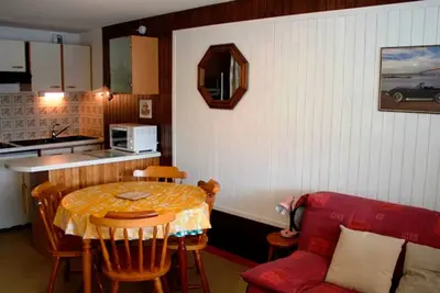 Image de Studio cosy 4 pers au centre, WiFi, balcon sud