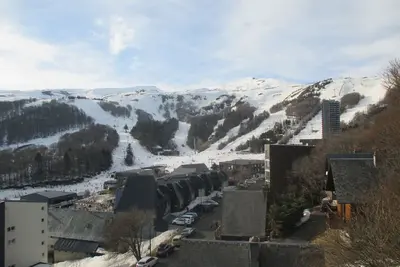 Image de Appartement central à Super Besse, 2 chambres, proche pistes