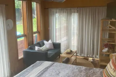 Image de Hidden glamping hideaway in Manly Vale near Manly beaches, easy access to Sydney