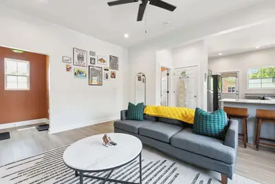 Image de StayAE Downtown - 1br Apartment, Ground Floor