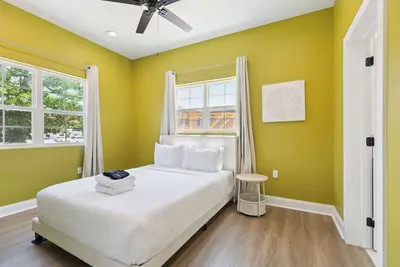 Image de StayAE Downtown - One Bedroom, Ground Floor