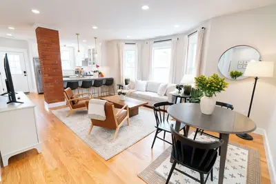 Image de The Queen Anne: Spacious New Haven Retreat, Close to Yale & Downtown