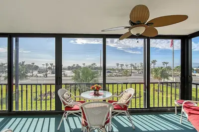 Image de Siesta Key Beach Sleeps 10 4 Bed 3. 5 Bath with Gulf Views Steps Beach