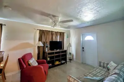 Image de Your North Port Florida Getaway! Charming 3-bedroom house - Family Friendly
