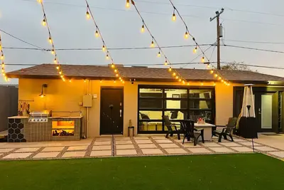 Custom Built Industrial House in Central Phx 2br/2bth