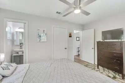Image de Spacious home in Pasadena
