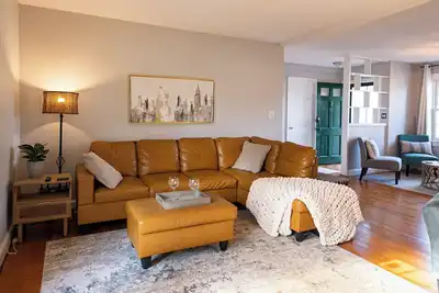 Image de Cozy Lindley Park Ranch