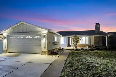 Image de Charming 3-bedroom house with Ac and WiFi in Hayward