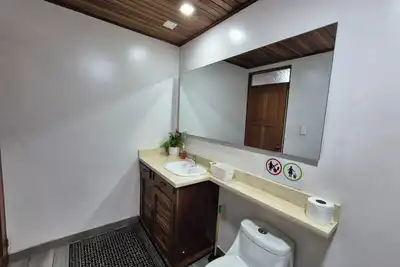 Image de 2nd floor apartment in San Jose near the airport