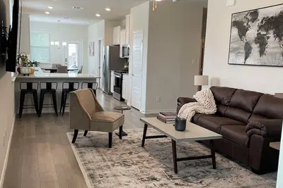 Image de Home Away From Home- While Away Ii