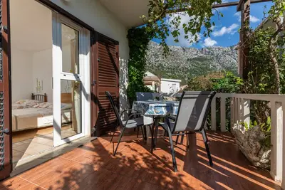 Image de Garçonnière avec la terrasse Igrane, Makarska (As-22690-d)