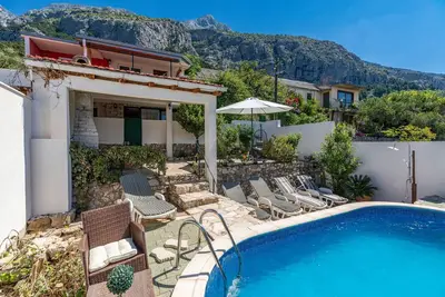 Image de Maison pour la famille avec la piscine Makarska (K-23571)