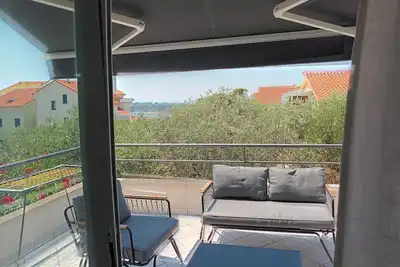 Image de Appartement d'une chambre avec la terrasse et la vue sur le mer Novalja, Pag (A-23643-b)