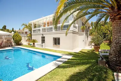 Image de Belle villa avec piscine