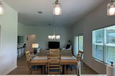 Image de Beautifully Decorated Lake Denham 3 bed 2 bath house in The Villages